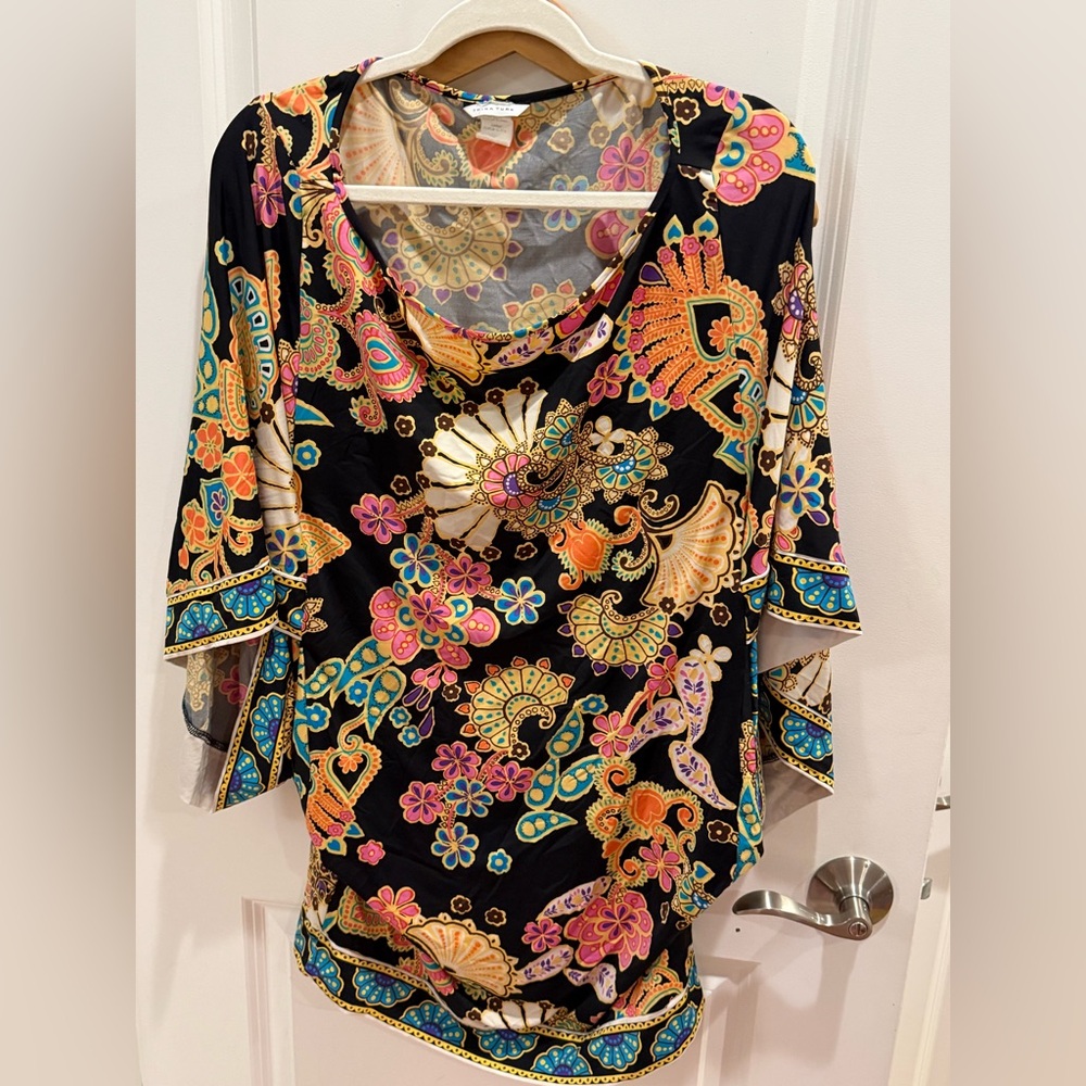 Trina Turk Pink and Orange Graphic 3/4 Sleeve Blouse